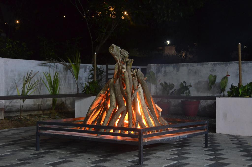 Chillax Vagamon Hotel Exterior photo