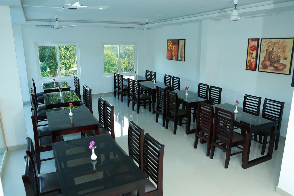 Chillax Vagamon Hotel Exterior photo