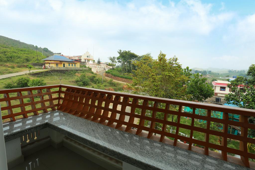 Chillax Vagamon Hotel Exterior photo