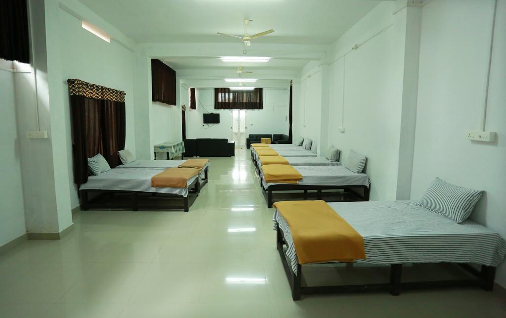 Chillax Vagamon Hotel Exterior photo