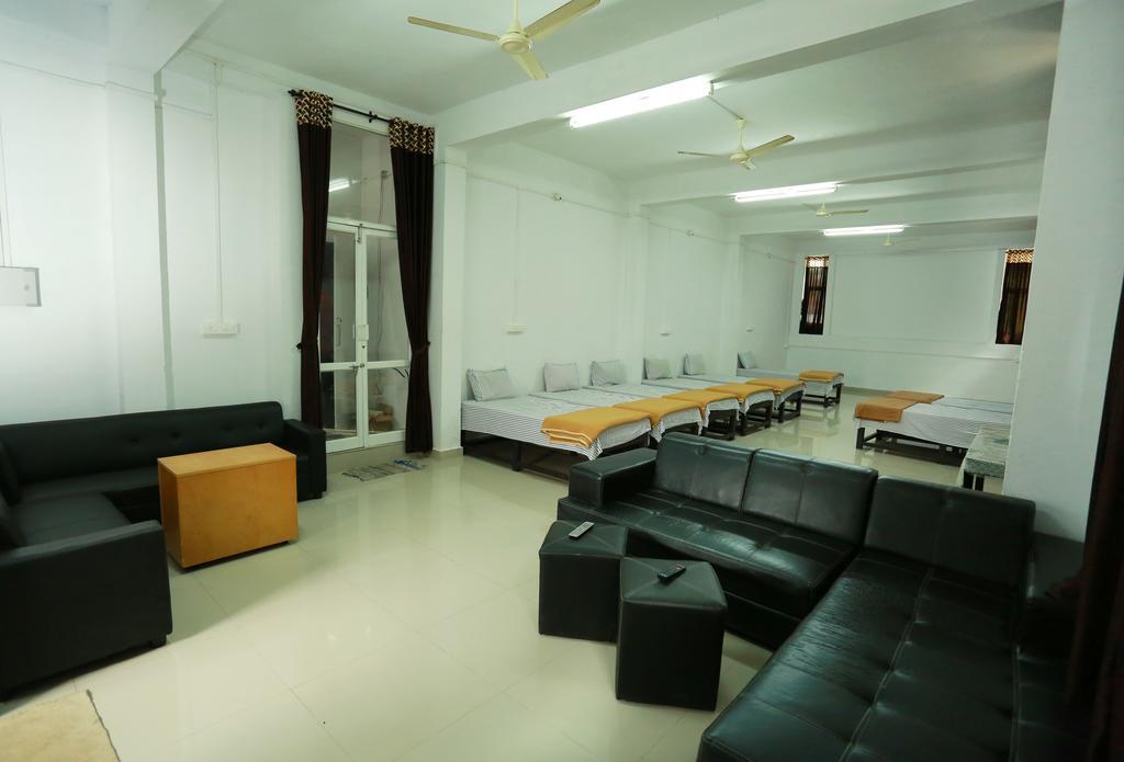 Chillax Vagamon Hotel Exterior photo