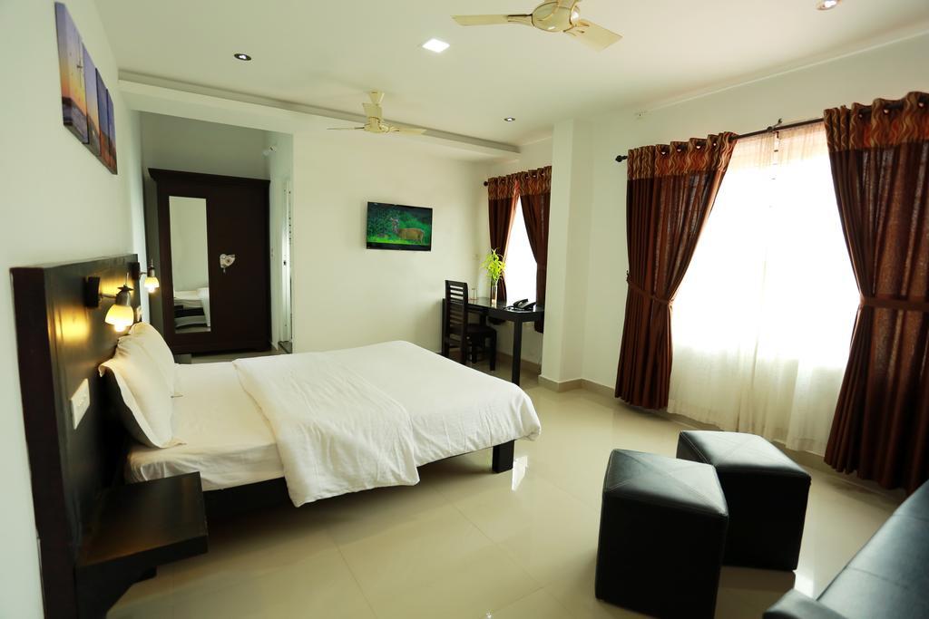 Chillax Vagamon Hotel Exterior photo
